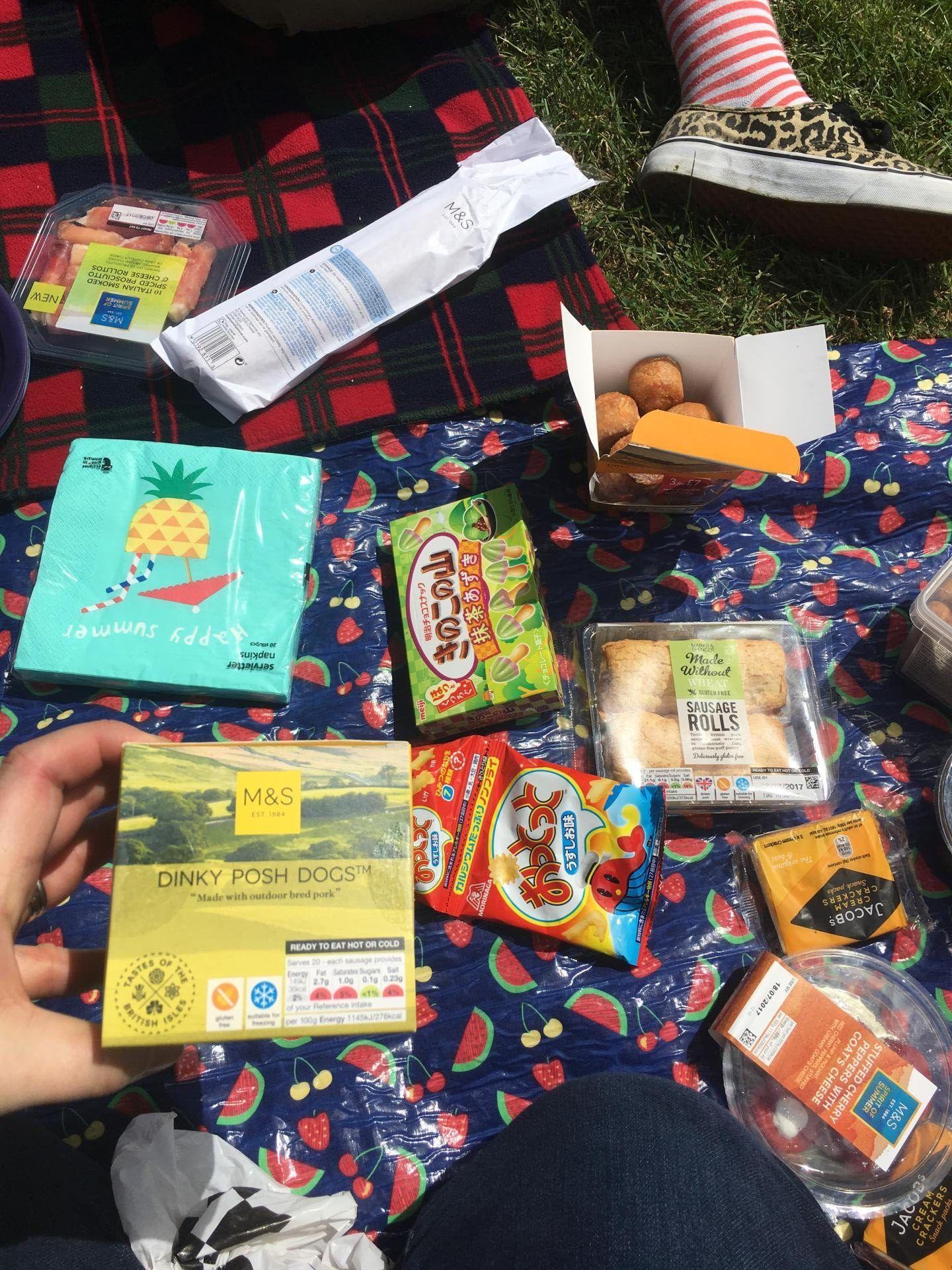 Picnic at Kew Gardens